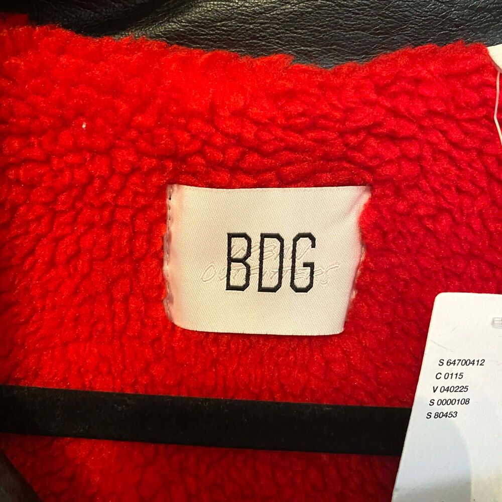 BDG Black Faux Leather Small Cropped Biker Jacket Red Lined NWT Urban Outfitters - Picture 5 of 8